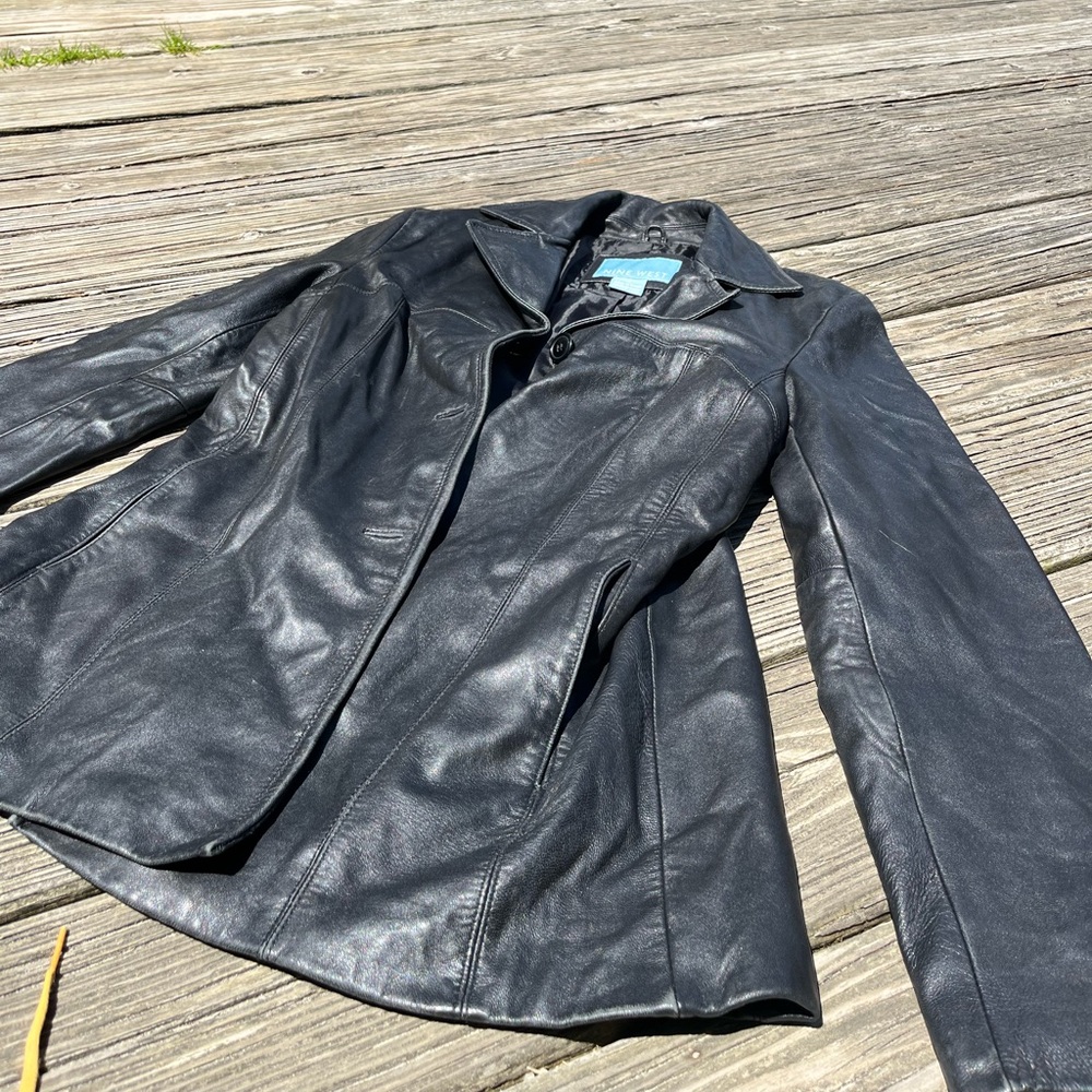 NINE WEST WOMENS LEATHER JACKET GREAT COND, sz med